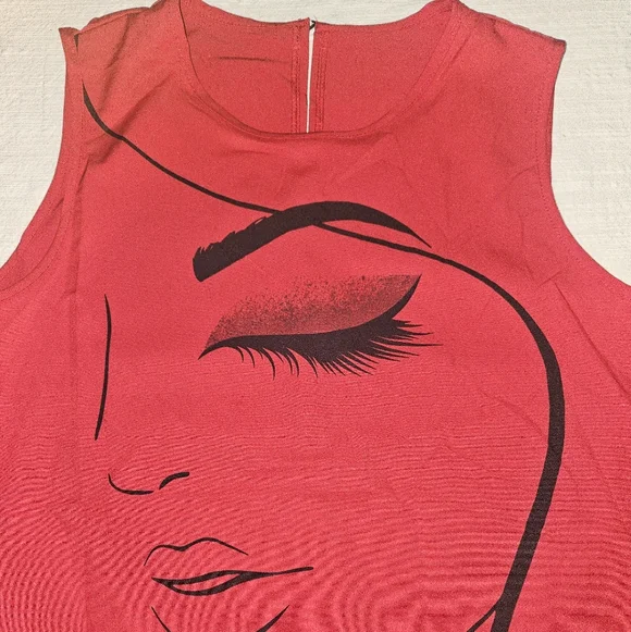 SHEIN Red Sleeveless High-Low Tunic with Face Graphic - Picture 5 of 6